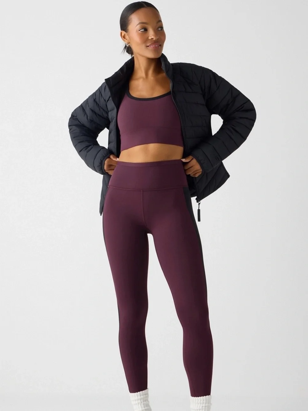 Fabletics Principal Longline Medium Impact Sports Bra L in Oxblood/ Black